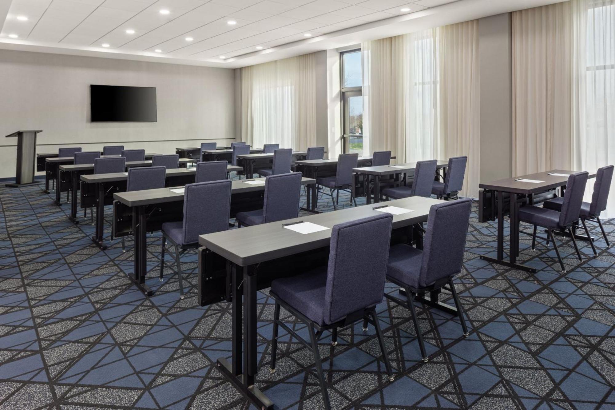 Courtyard By Marriott Bettendorf Exterior foto